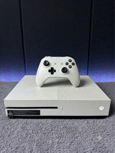 Xbox One S - 500gb