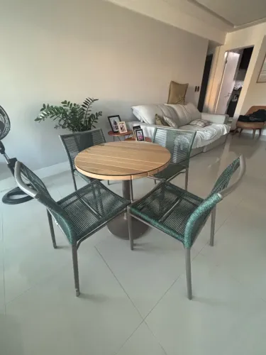 Conjunto Mesa e Cadeiras Tidelli
