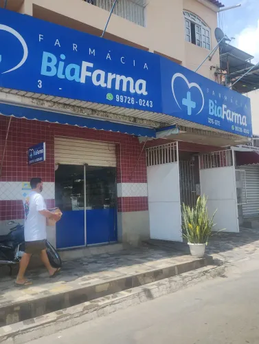 Vendo toda mobília da farmácia não tem remedio