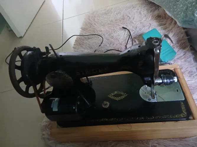 Vendo maquina de costura