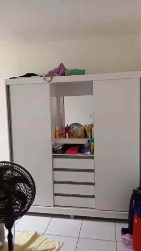 Guarda Roupa