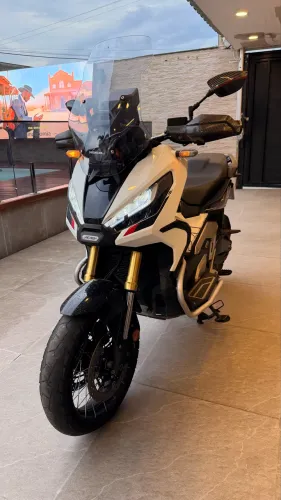 HONDA X-ADV 750 2024/2024 - APENAS 10.000 KM