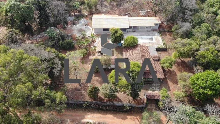 Sítio Rural em Mateus Leme (Atalaia)  5 Quartos, Espaço Gourmet e Piscina