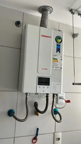 Aquecedor de Água a Gás Lorenzetti LZ 1600DE Digital 15 Litros (Em perfeitas condições)