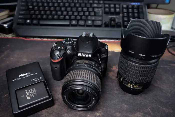 Nikon D3200 + 2 Lentes + Bateria Extra - Semi nova 
