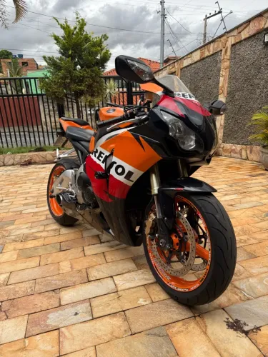 Honda CBR 1000 RR Fire Blade 2011