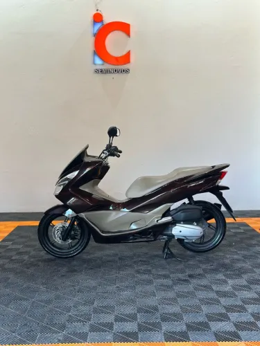 Honda pcx 150 dlx 2017