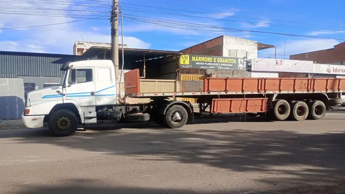 Carreta Rondon 3 eixos