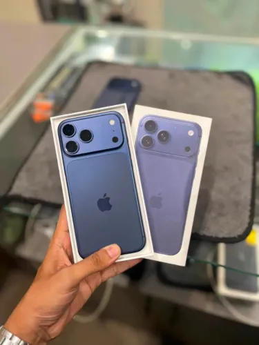 iPhone 17 Pro Max 256GB E-Sim - LACRADO
