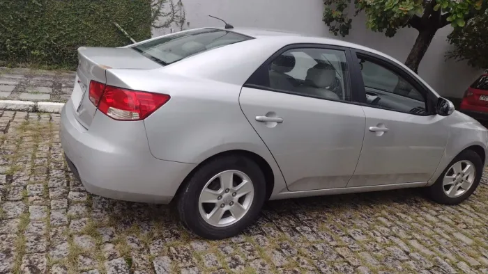 Kia Motors Cerato 1.6 16V Mec. 2010