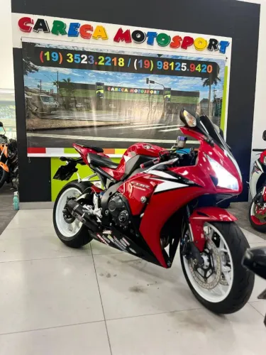 HONDA CBR 1000RR