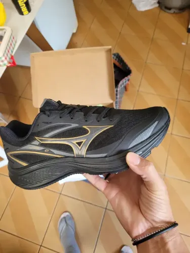 tênis de corrida 41