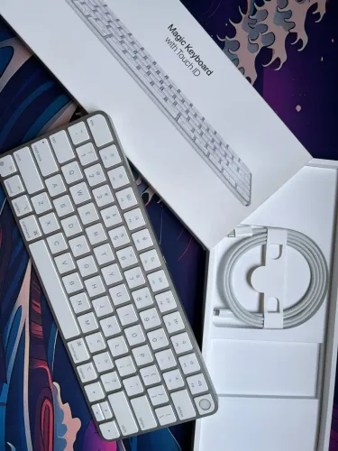 Apple Magic Keyboard with Touch ID