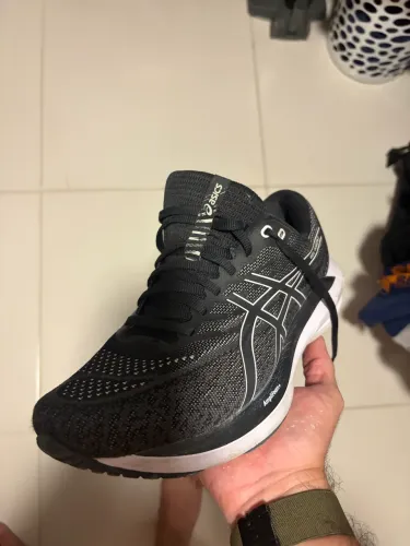 Asics Gel-Nagoya 7