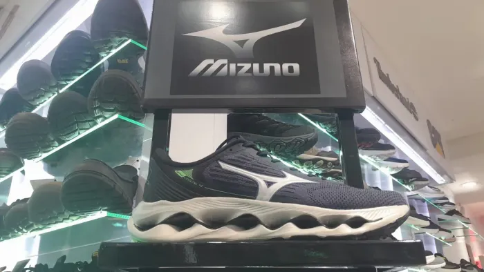 Tênis 41 Mizuno