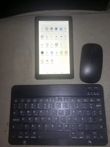 Tablet com kit multimídia