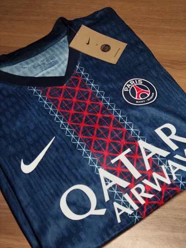 Camisetas de Time Tailand.
