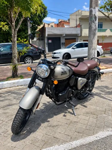 Classic 350 Royal Enfield IMPECÁVEL