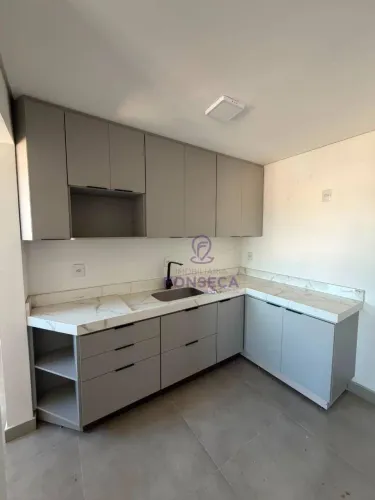 Apartamento com 2 dormitórios para alugar por R$ 2.650,00/mês - Sao Carlos - Pouso Alegre/