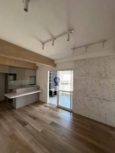 Apartamento com 3 dormitórios para alugar, 72 m² por R$ 5.045,50/mês - Vila Penteado - São