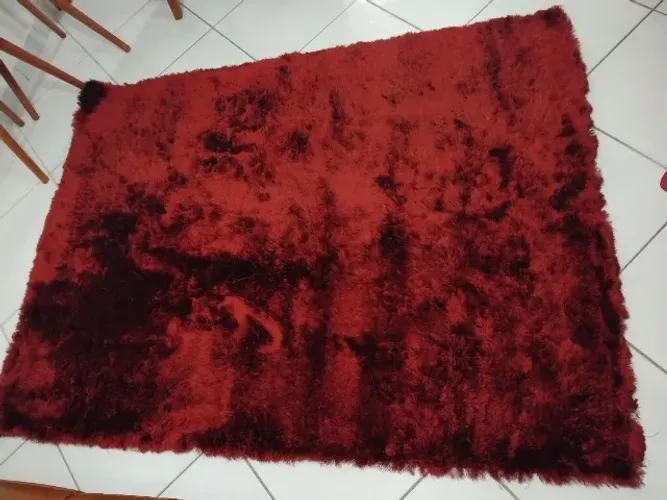 VENDO TAPETE  USADO  EM PERFEITAS  CONDIÇÕES.