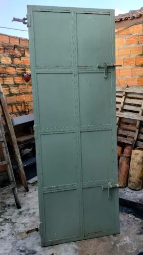 Portão de ferro
