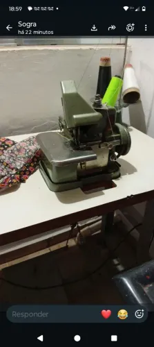 Vendo máquina overloque