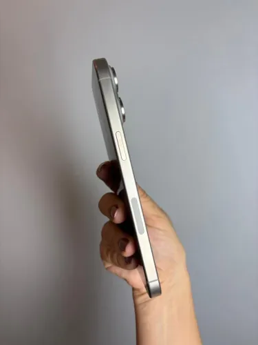 iPhone 15 Pro Max 256GB NATURAL TITÂNIO