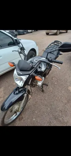 Fan 125i 2018 segunda dona