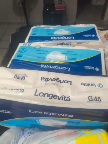 Vendo fralda geriátrica (G)