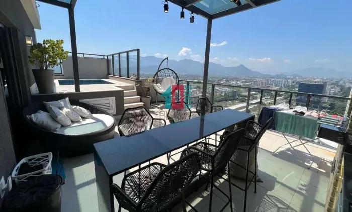 Recreio dos Bandeirantes | Cobertura 4 quartos, sendo 2 suites