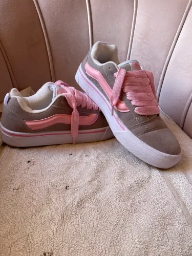 Tênis VANS cinza e rosa