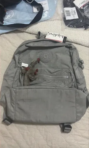 Mochila Kipling Rylie cinza