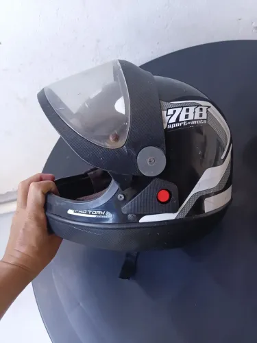 Capacete protok 