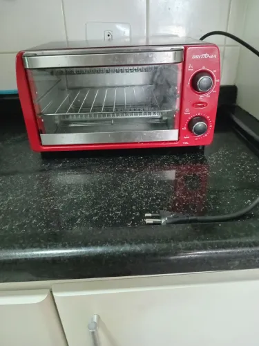 Forno elétrico Britânia 10L
