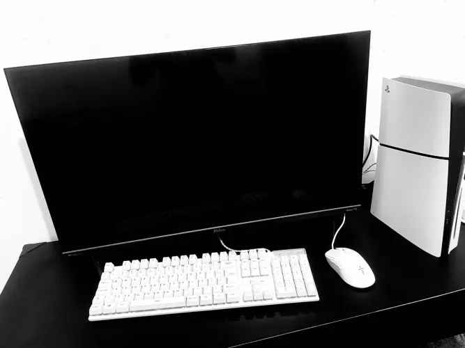 Troco Ps5 Slim Mídia Física por PC Gamer ( ou busco oferta )