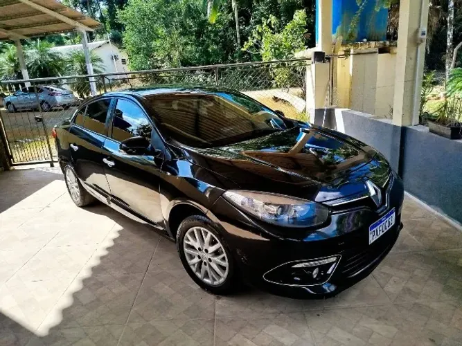 Renault Fluence Sed. Dyn. Plus 2.0 16V Flex Aut. 2016