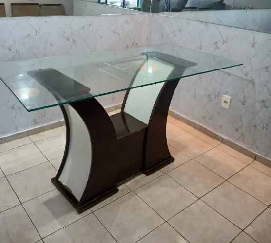 MESA DE JANTAR MDF COM TAMPA DE VIDRO DE 1,60 X 80 CM