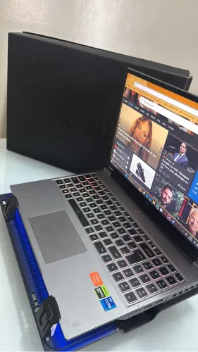 Notebook placa de video 4060 / Avell