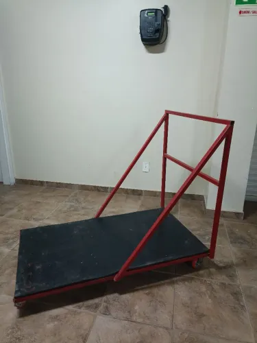 Carrinho de mão plataforma para cargas / mercadorias