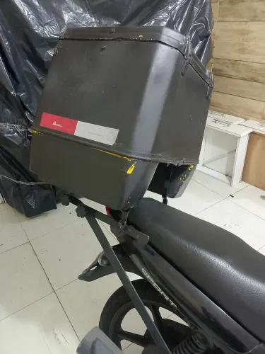 Baú de moto 100 litros