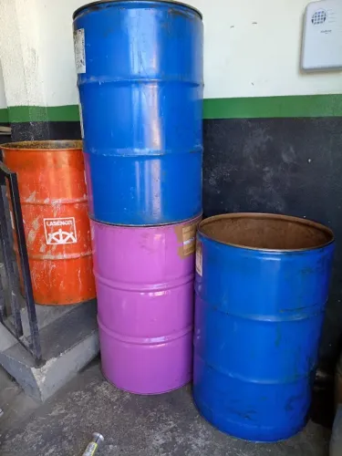 Tambor de 200 litros