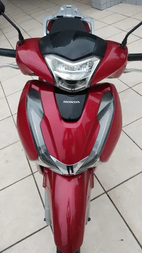 HONDA SH 150 ANO 2019 BEM CONSERVADA.