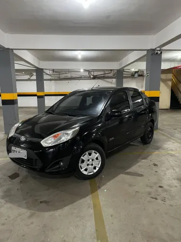 Ford Fiesta Sed. 1.6 8V Flex 4P 2012