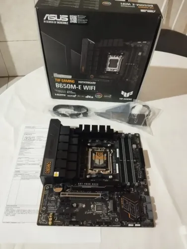 Placa Mãe Asus B650M-E WIFI AM5