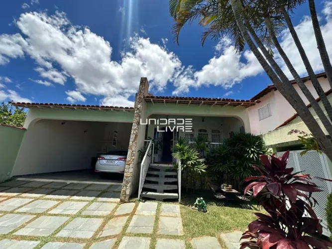 Casa a Venda Vila suissa - Com fogão a lenha e piscina