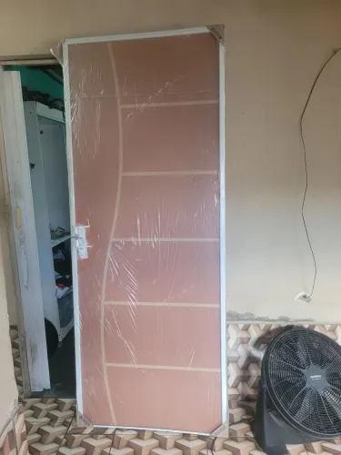 Porta com portal alumínio