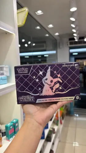 Coleção Treinador Avançado (ETB) Destinos de Paldea | Pokémon TCG ?