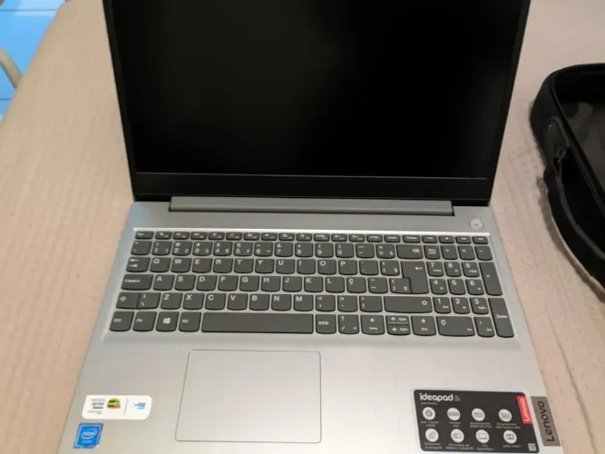 Laptop Lenovo