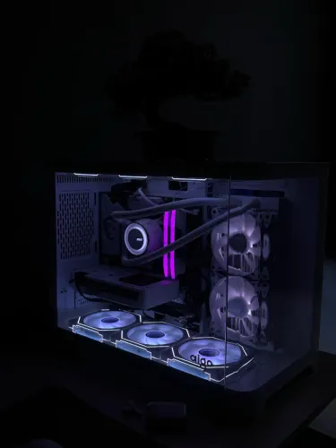 Pc Gamer - Full white +Monitor Samsung Odyssey G3 180HZ